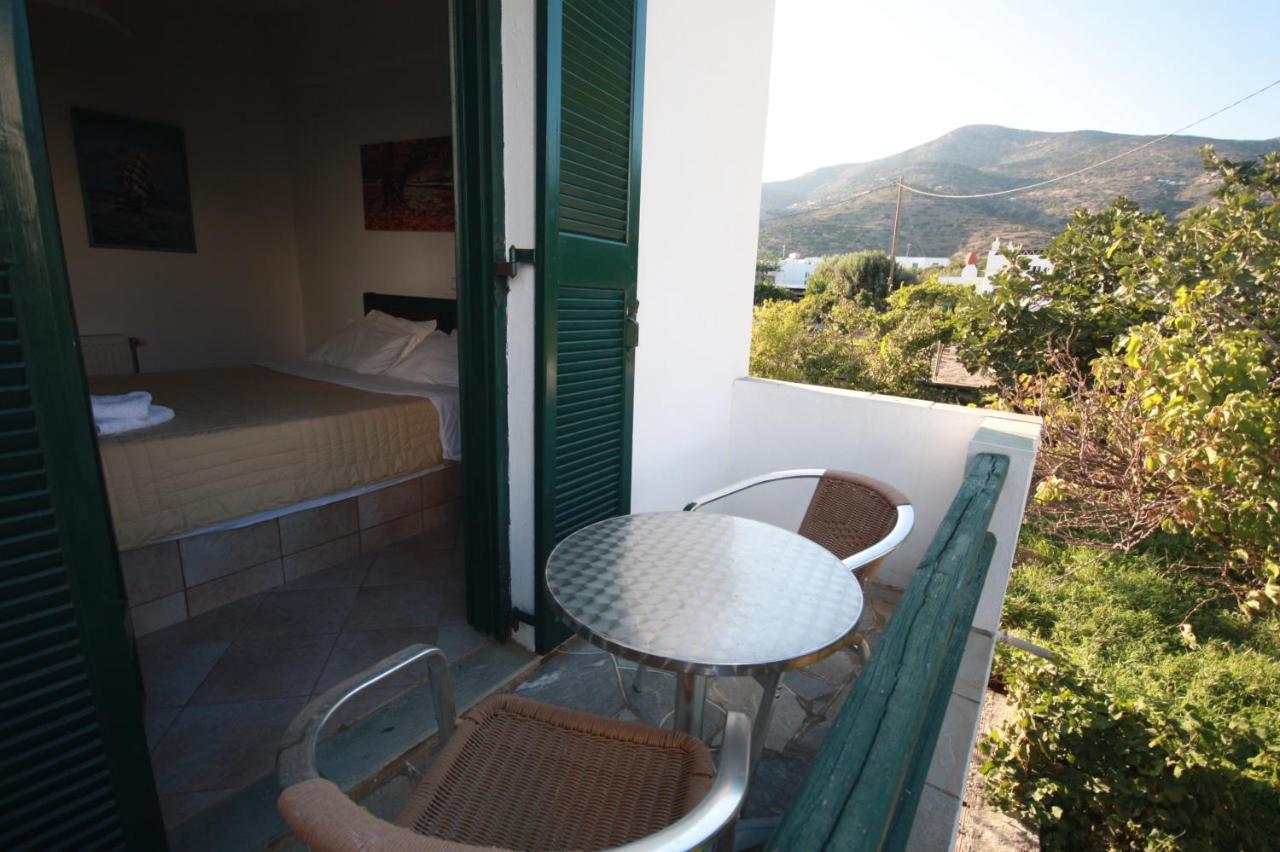 Cyclades Beach Apartments Chrisopigi  エクステリア 写真