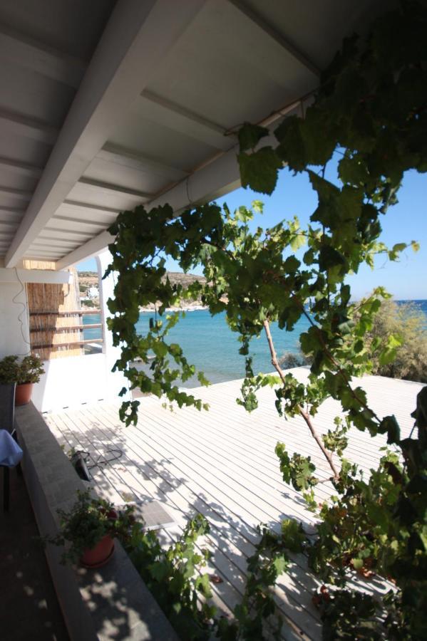 Cyclades Beach Apartments Chrisopigi  エクステリア 写真