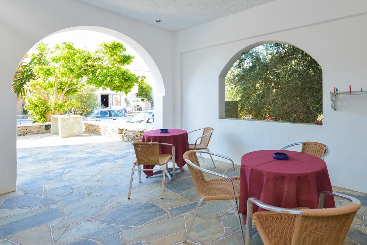 Cyclades Beach Apartments Chrisopigi  エクステリア 写真
